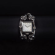 Luxury watch (YA116309): watch face zoomed out